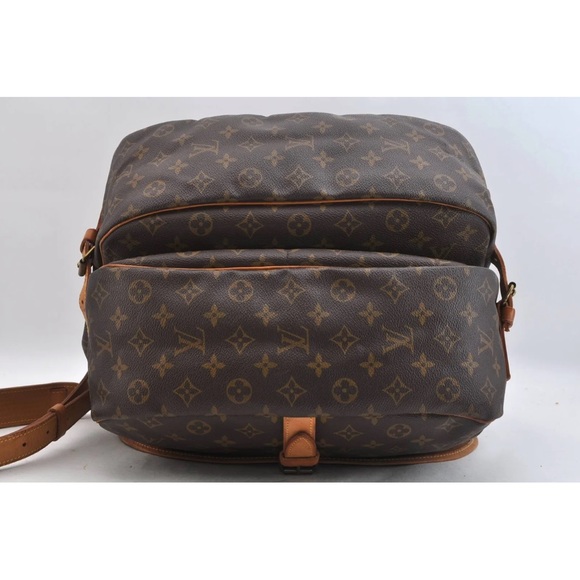 Louis Vuitton Monogram Saumur 35 Cross body Shoulder Bag - Picture 3 of 13